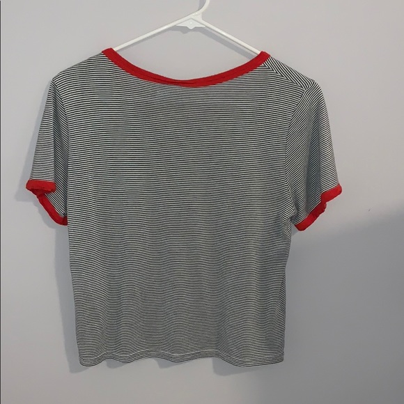 T shirt - Picture 2 of 3